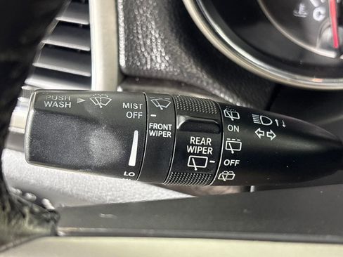 Used 2012 Jeep Grand Cherokee Laredo image 17