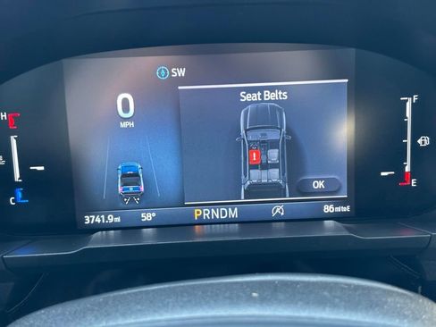 Used 2025 Ford Maverick Lobo AWD/4WD image 32