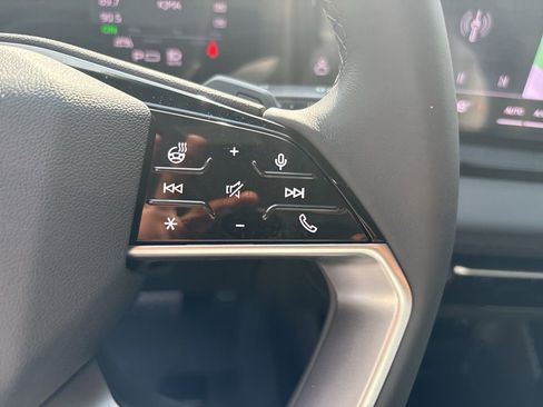 New 2025 Audi Q6 e-tron Premium image 22