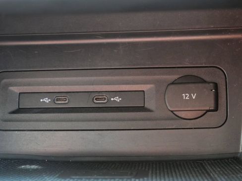 Used 2021 Volkswagen Atlas SE FWD image 34