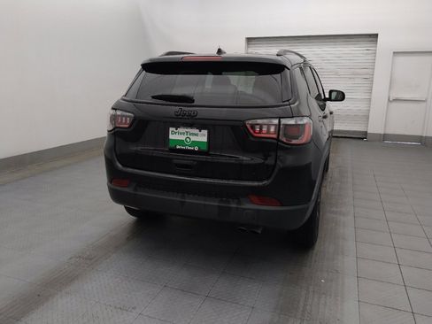 Used 2022 Jeep Compass Latitude FWD image 7
