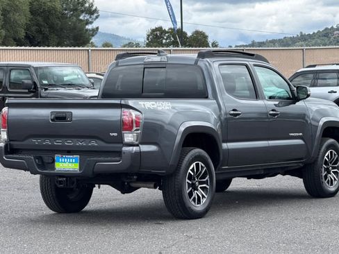 Used 2023 Toyota Tacoma TRD Sport w/ Advanced Technology Package AWD/4WD image 3
