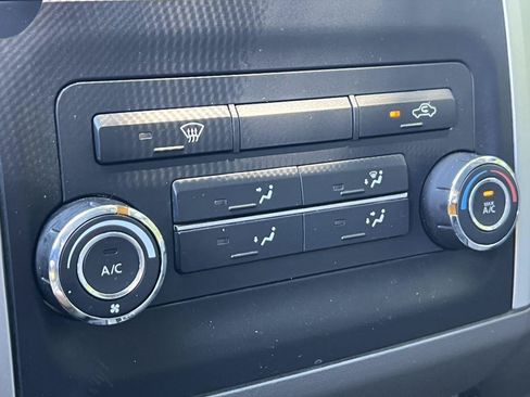 Used 2019 Nissan Frontier SV AWD/4WD image 23