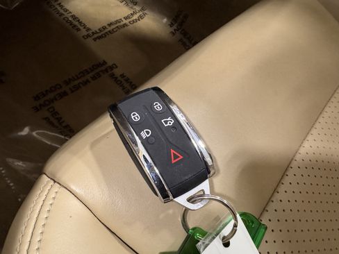 Used 2007 Jaguar XKR R image 10