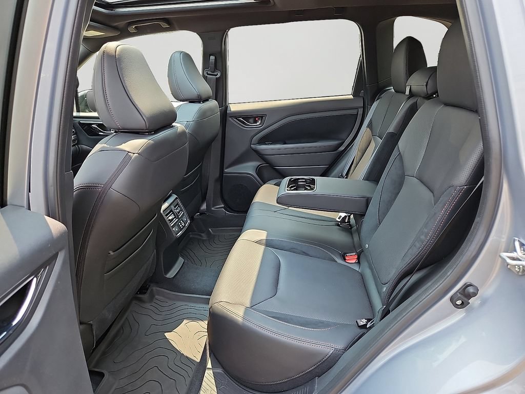 Used 2025 Subaru Forester Touring AWD/4WD image 8