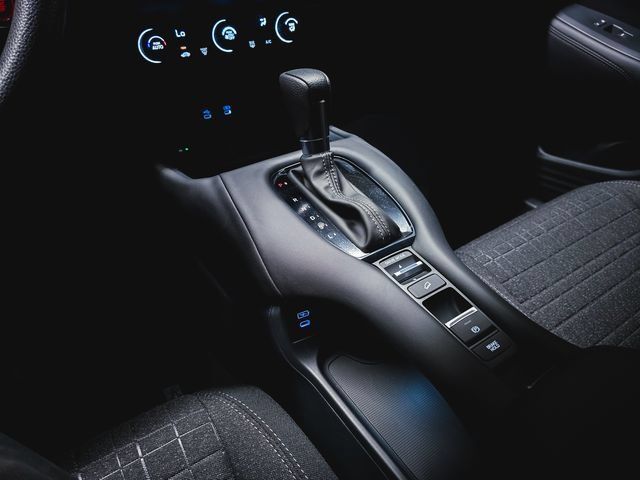 Used 2024 Honda HR-V LX image 28