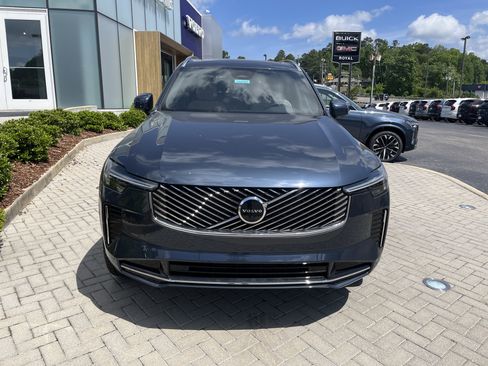 New 2026 Volvo XC90 B6 Plus w/ Protection Package Premier AWD/4WD image 7