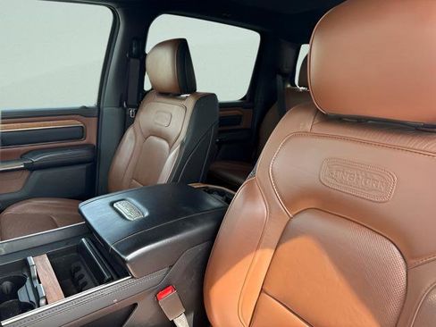 Used 2022 RAM 1500 Limited AWD/4WD image 6