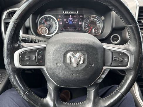 Used 2020 RAM 1500 Big Horn AWD/4WD image 39