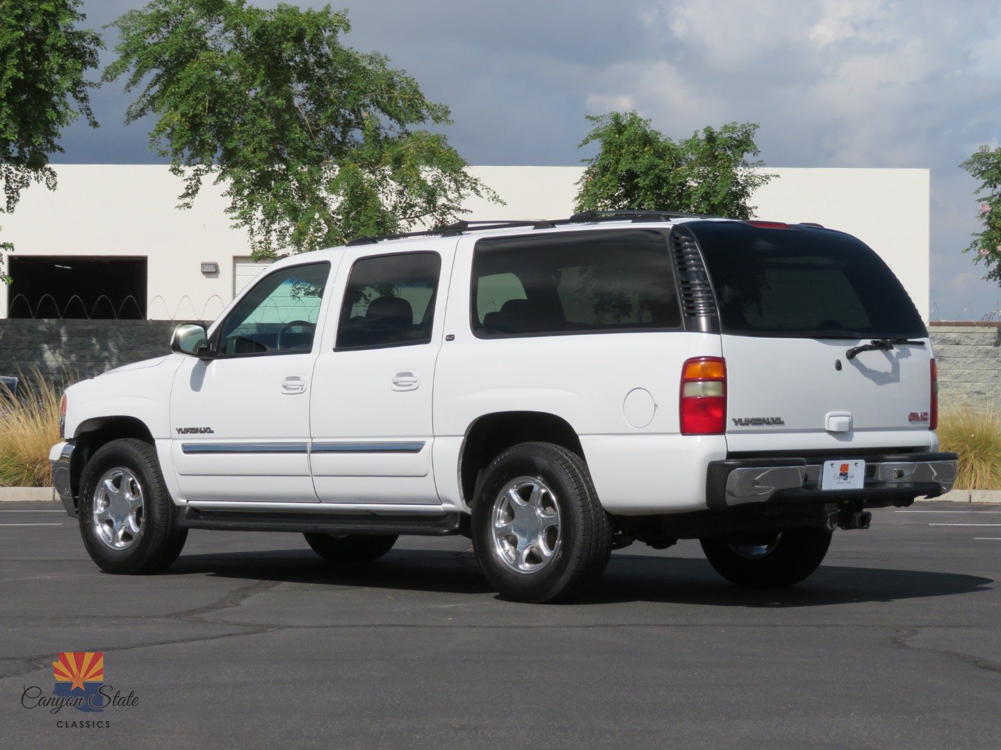 Used 2003 GMC Yukon XL SLT w/ 1SD Preferred Equipment Group AWD/4WD image 14