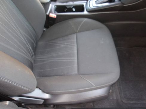 Used 2017 Ford Focus SE FWD image 20
