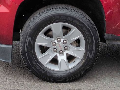 Used 2016 GMC Canyon SLE w/ SLE Convenience Package image 14