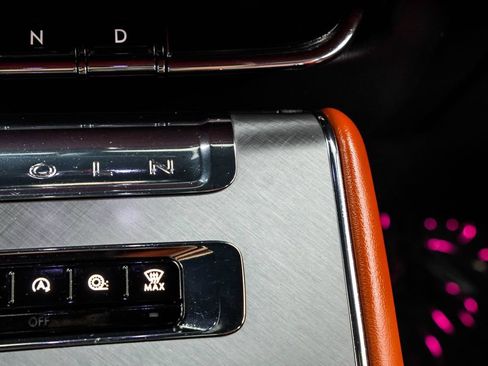 Used 2025 Lincoln Aviator Reserve w/ Illumination Package AWD/4WD image 29