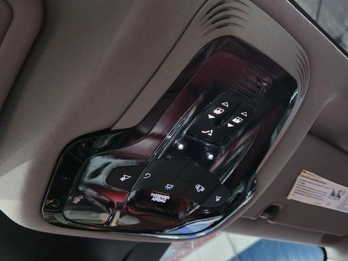 Used 2017 Alfa Romeo Giulia Ti image 42