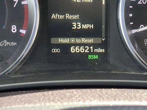 Certified 2017 Toyota Highlander XLE image 22