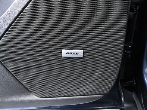 Used 2017 Cadillac XT5 Luxury image 21