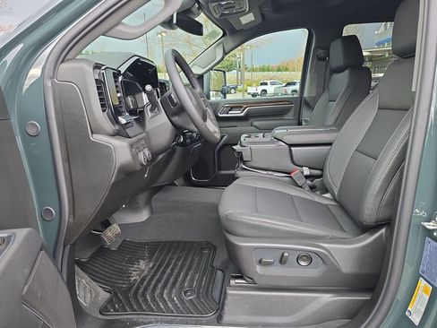 New 2026 Chevrolet Silverado 3500 LT w/ Trail Boss Package image 21