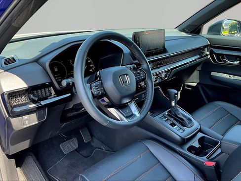 Used 2024 Honda CR-V Sport Touring image 17
