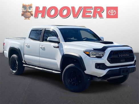 Used 2020 Toyota Tacoma TRD Pro image 1