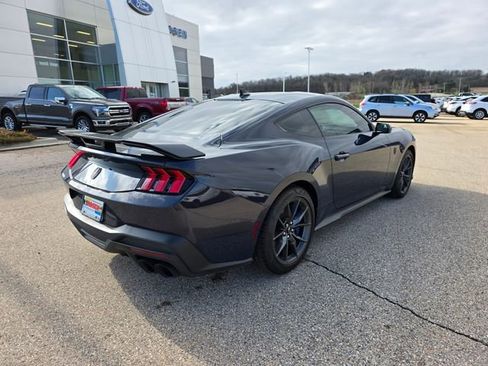 New 2026 Ford Mustang Dark Horse image 21