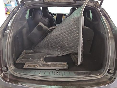 Used 2020 Tesla Model X Long Range image 6