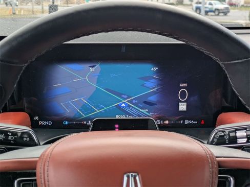 Used 2025 Lincoln Aviator Reserve image 11