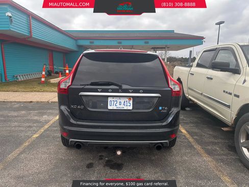 Used 2015 Volvo XC60 T6 R-Design Platinum image 4