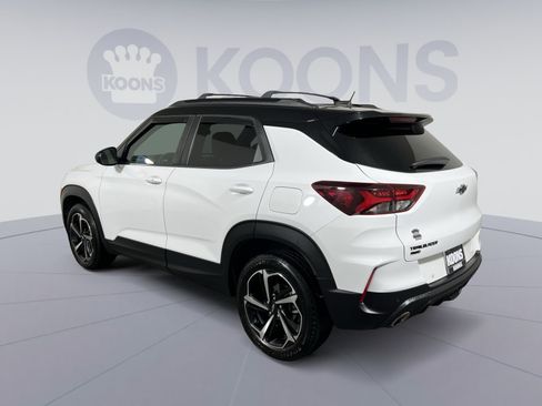 Used 2021 Chevrolet TrailBlazer RS w/ Sun and Liftgate Package AWD/4WD image 8