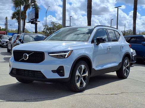 New 2026 Volvo XC40 B5 Plus w/ Protection Package Premier image 3