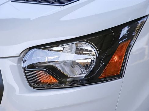 New 2026 Ford Transit 250 148 Medium Roof image 7