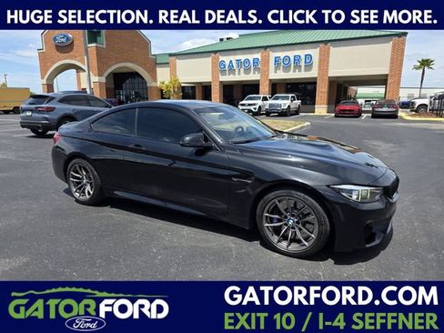 Used 2018 BMW M4 Coupe image 1