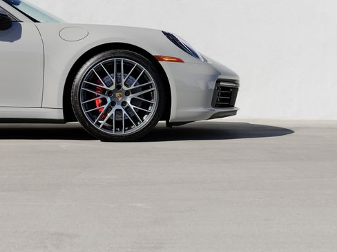 Used 2024 Porsche 911 Targa 4S image 11