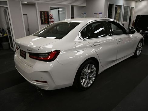 Used 2025 BMW 330i xDrive Sedan AWD/4WD image 7