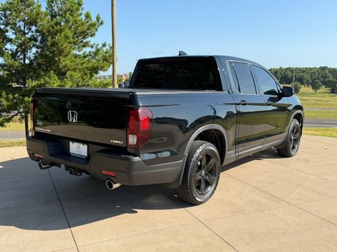 Used 2023 Honda Ridgeline Black Edition image 6