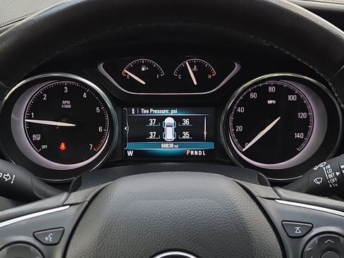 Used 2019 Buick Envision Essence image 27