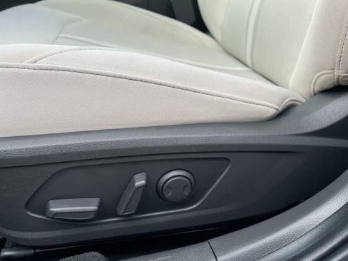 Used 2025 Hyundai Sonata SEL FWD image 12