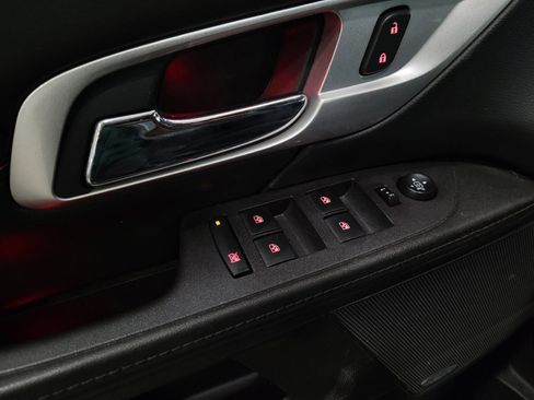 Used 2017 GMC Terrain SLT AWD/4WD image 27