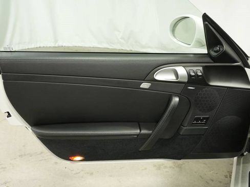 Used 2013 Porsche 911 Turbo S image 23