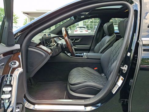 Certified 2024 Mercedes-Benz S 580 4MATIC Sedan image 14