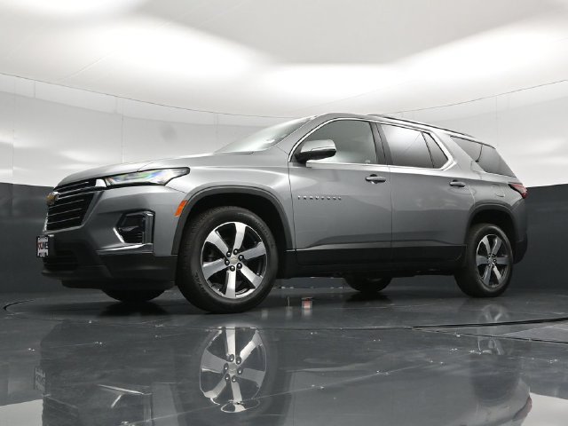 Used 2023 Chevrolet Traverse LT w/ LT Premium Package AWD/4WD image 65