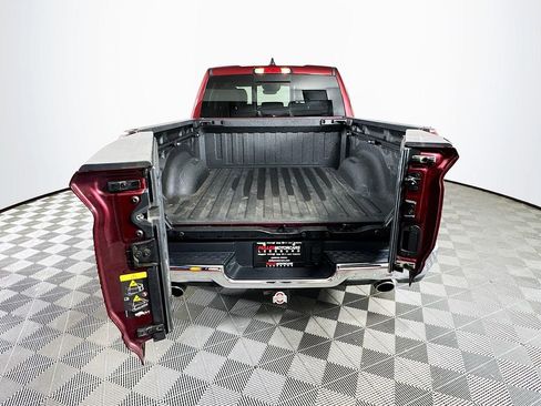 Used 2020 RAM 1500 Laramie image 29