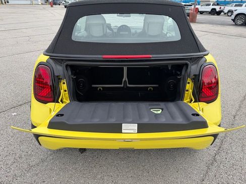 Used 2025 MINI Cooper S FWD image 8