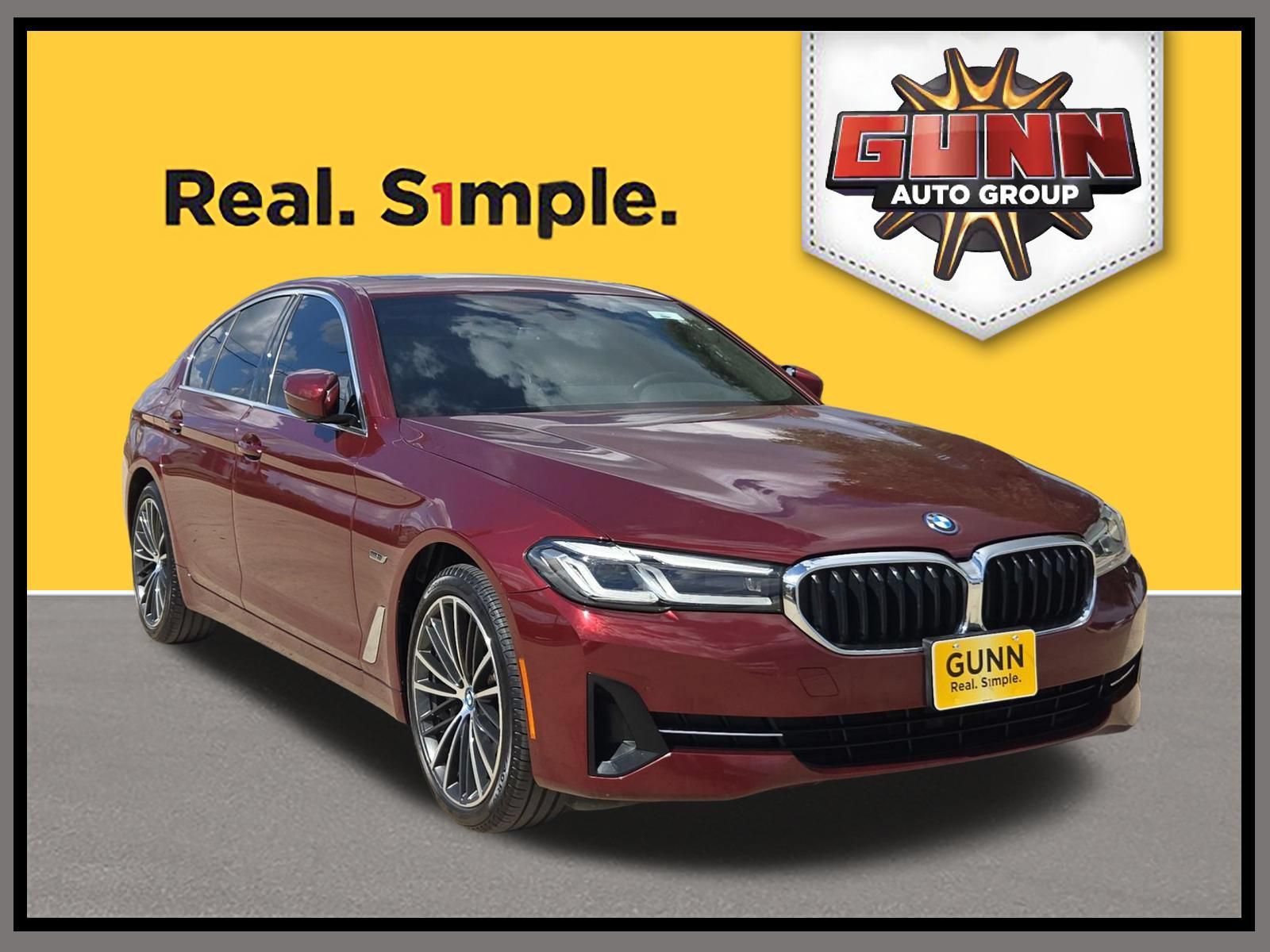 Used 2023 BMW 530e RWD image 1