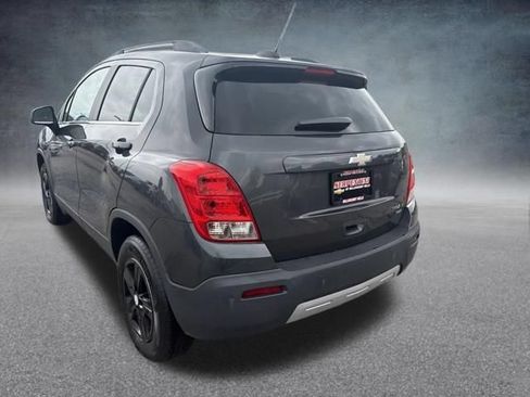 Used 2016 Chevrolet Trax LT w/ LT Sun and Sound Package AWD/4WD image 10