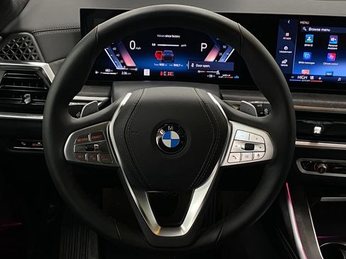 Certified 2025 BMW X7 xDrive40i w/ Premium Package image 19