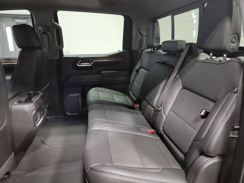 Certified 2024 GMC Sierra 1500 Denali w/ Denali Reserve Package AWD/4WD image 15
