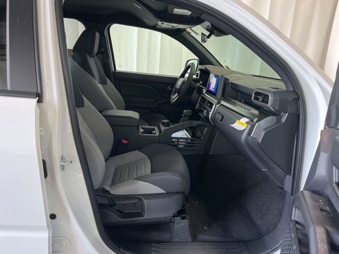 New 2026 Toyota Tacoma TRD Off-Road AWD/4WD image 19