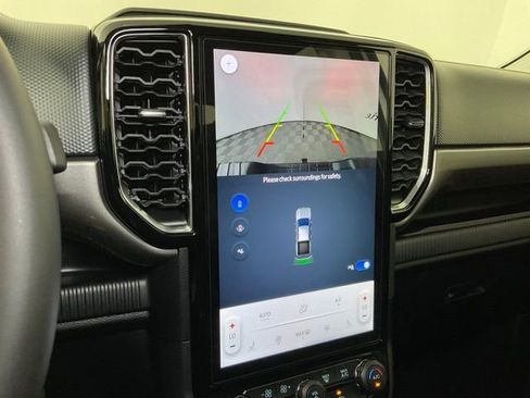 New 2025 Ford Ranger XLT w/ Equipment Group 301A High image 23