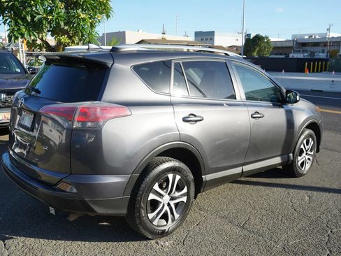 Used 2016 Toyota RAV4 LE FWD image 21