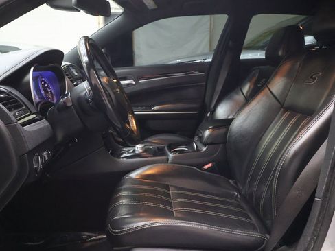 Used 2021 Chrysler 300 S image 17